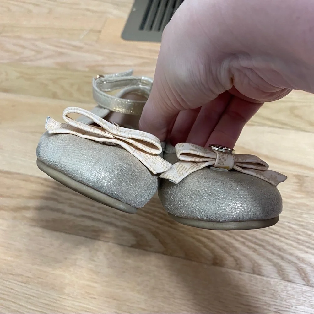Michael Michael Kors Bow Flats Sz 9 Kids Girls